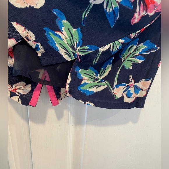 NWT Joules Size 4 Navy Blue Pink Floral V Neck Tank Top Flowy Lined Split Hem - Picture 7 of 11